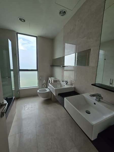Kondominium untuk Disewa di Kiaramas Danai - Jarrod Joshua - Bathroom - PropertyGuru.com.my