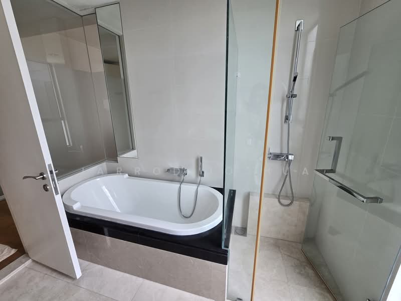 Kondominium untuk Disewa di Kiaramas Danai - Jarrod Joshua - Bathroom - PropertyGuru.com.my