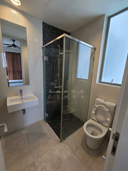 Kondominium untuk Disewa di Kiaramas Danai - Jarrod Joshua - Bathroom - PropertyGuru.com.my