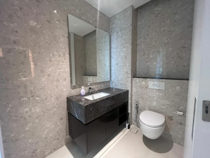 Servis Apartment untuk Disewa di Pavilion Damansara Heights - Alex Ang - Bathroom - PropertyGuru.com.my