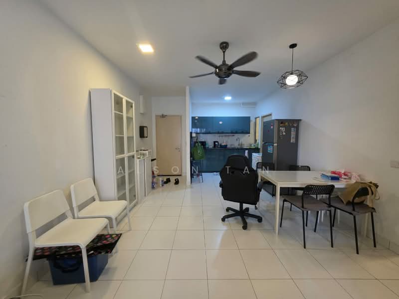 Pangsapuri untuk Disewa di Seri Pinang - Alson Tan - Living Room - PropertyGuru.com.my