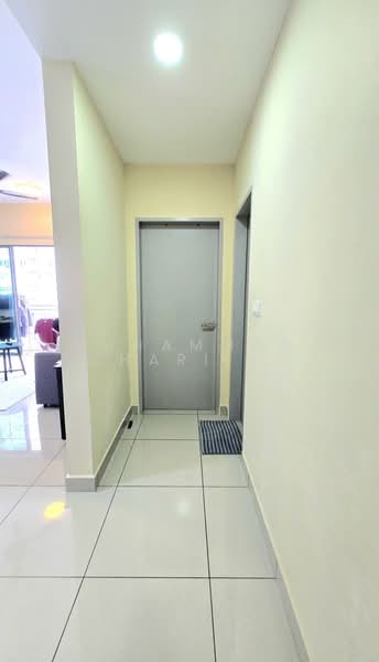 Service Residence for Sale at Almyra Residences - Muhammad Zhariff Nasharudin - Corridor - PropertyGuru.com.my