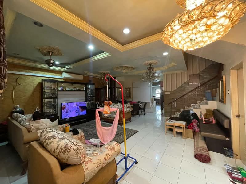 Rumah Teres 2 Tingkat untuk Dijual di Bandar Tun Hussein Onn (Cheras) - Zaty Jasmin - Living Room - PropertyGuru.com.my