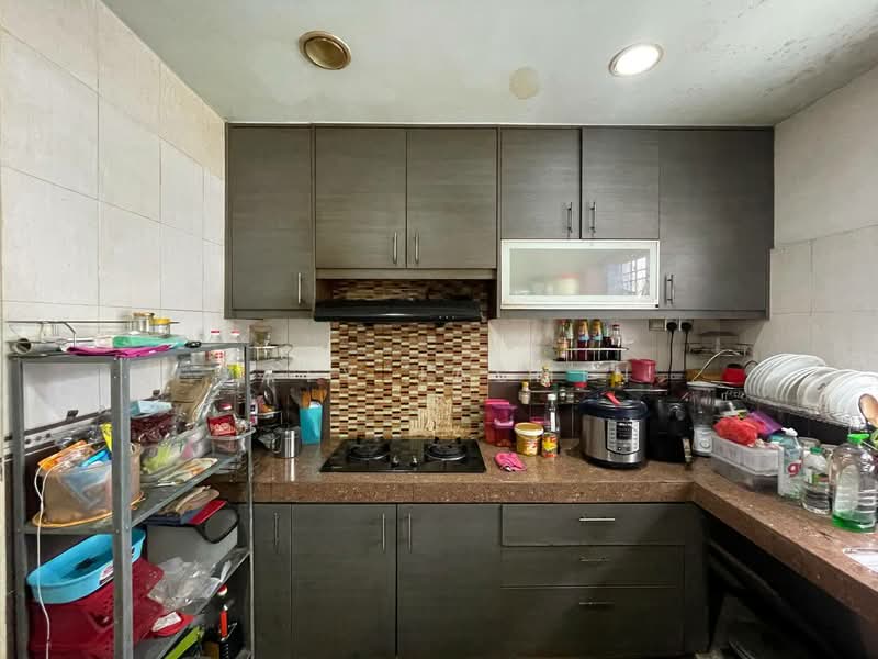 Rumah Teres 2 Tingkat untuk Dijual di Bandar Tun Hussein Onn (Cheras) - Zaty Jasmin - Kitchen - PropertyGuru.com.my
