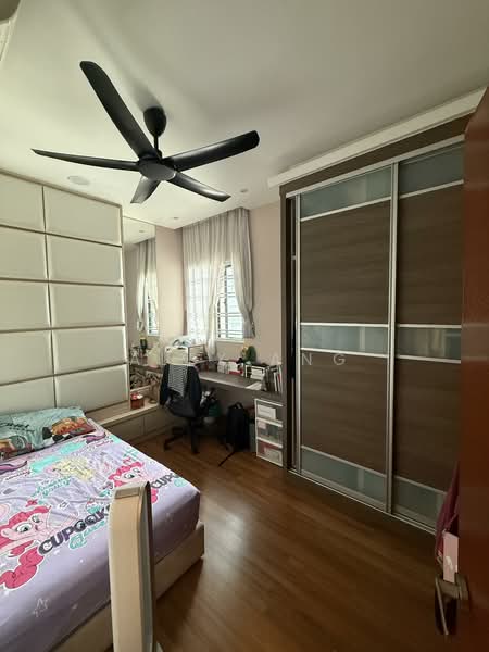 Kondominium untuk Dijual di KM1 West - Alex Ang - Bedroom - PropertyGuru.com.my