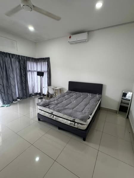 Cluster House for Sale in Nusantara Prima (Gelang Patah) - Catherine Law - Bedroom - PropertyGuru.com.my