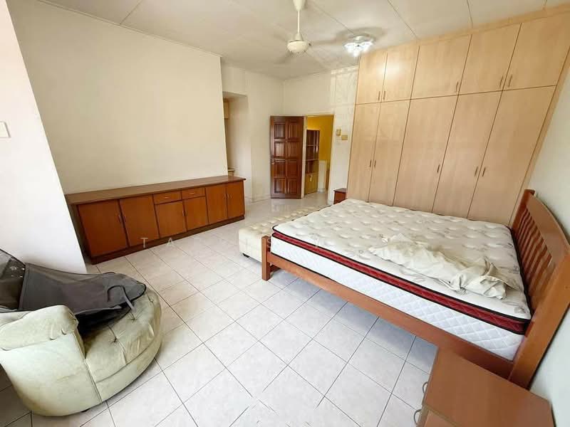 Terraced House for Sale in Bandar Botanic (Klang) - Tabris Wong - Bedroom - PropertyGuru.com.my