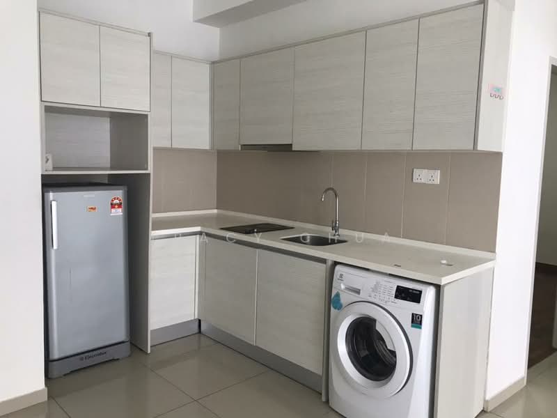 Service Residence for Sale at i-SOHO @ i-City - Tracy Chua - Kitchen - PropertyGuru.com.my