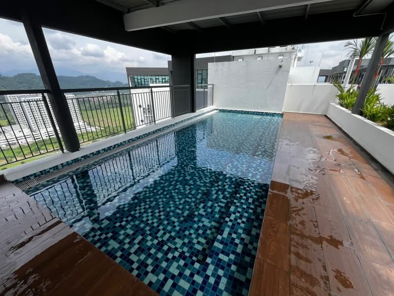 Service Residence for Sale at The Horizon - Mr Chee - Pool - PropertyGuru.com.my