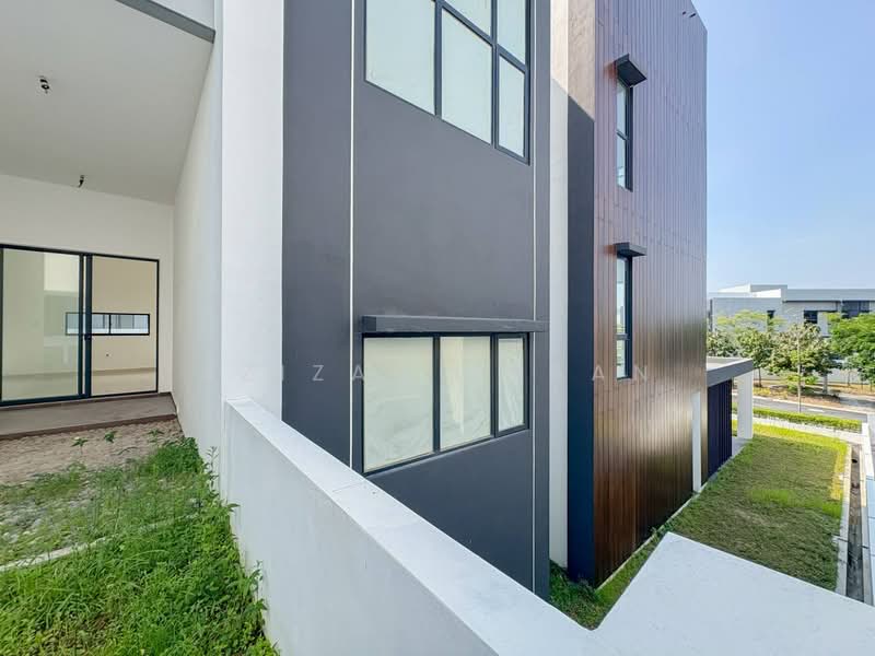 Bungalow for Sale in Kajang (Selangor) - Azizah Hasan - Exterior - PropertyGuru.com.my