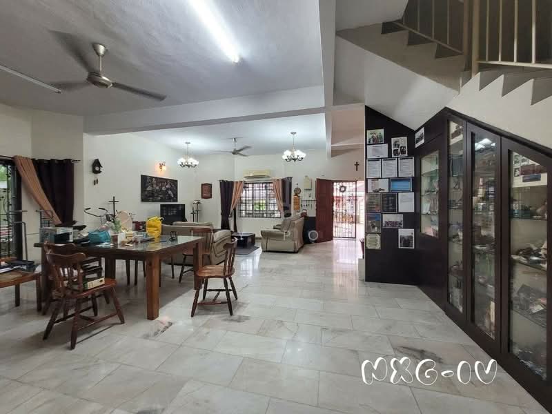 Semi-Detached House for Sale in Taman Mesra (Klang) - Ivy Por - Living Room - PropertyGuru.com.my
