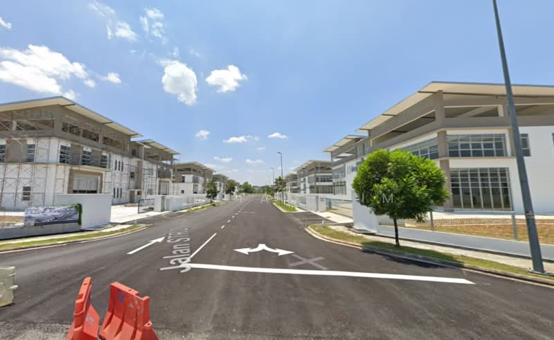 Kilang untuk Disewa di Saujana Rawang (Rawang) - William Sim - Exterior - PropertyGuru.com.my