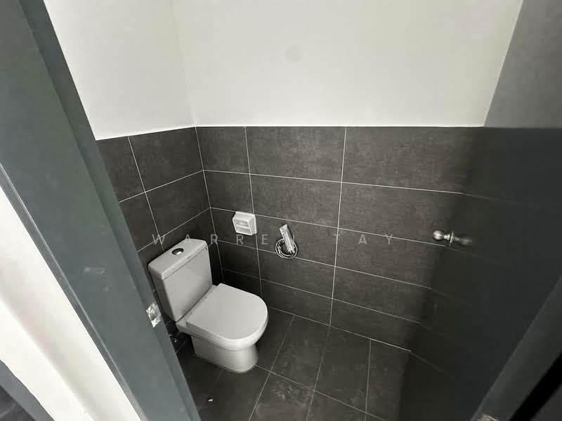 Terrace Factory for Rent in Bandar Indahpura (Kulai) - Warren Tay - Bathroom - PropertyGuru.com.my