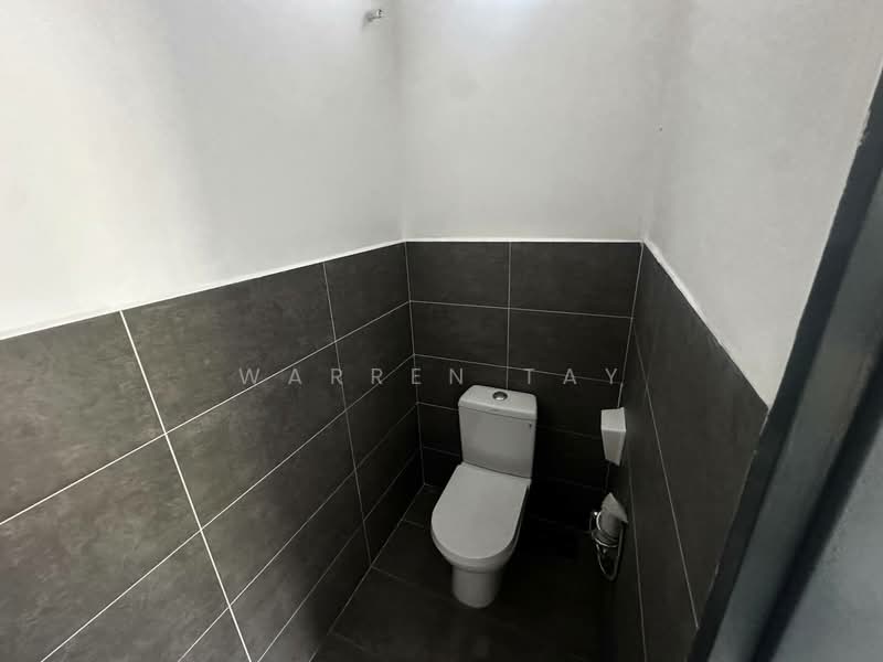 Terrace Factory for Rent in Bandar Indahpura (Kulai) - Warren Tay - Bathroom - PropertyGuru.com.my
