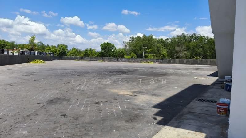Factory for Rent in Kota Puteri (Batu Arang) - Lucas Toh - Exterior - PropertyGuru.com.my