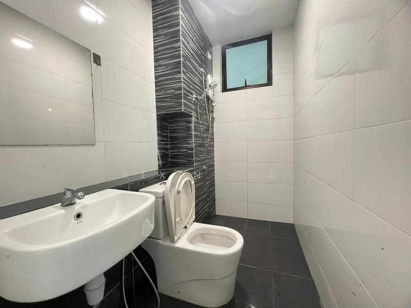 Servis Apartment untuk Disewa di Citywoods - Kexin Hua - Bathroom - PropertyGuru.com.my