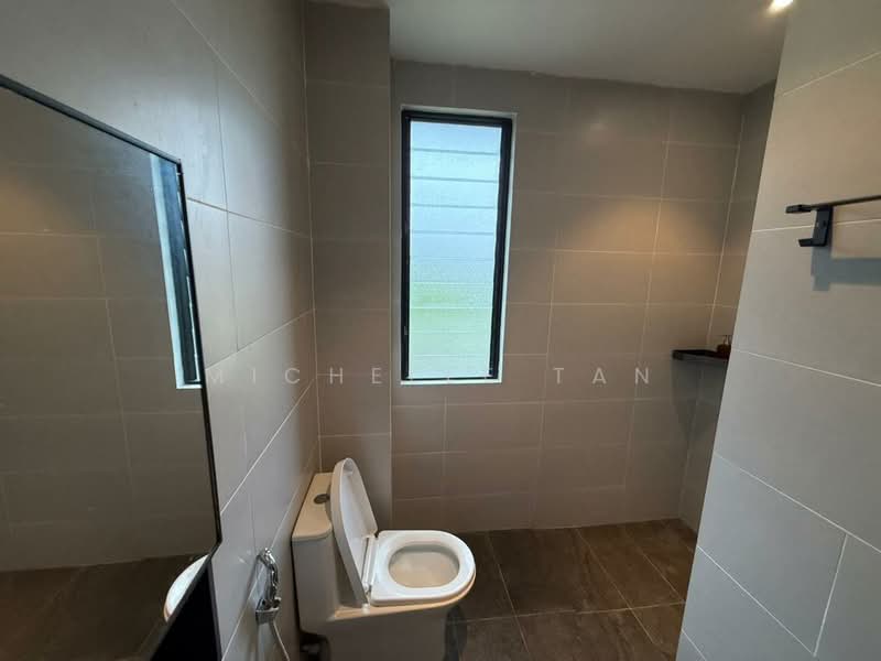 Rumah Teres 2.5 Tingkat untuk Dijual di Seksyen 16 (Shah Alam) - Michelle Tan - Bathroom - PropertyGuru.com.my