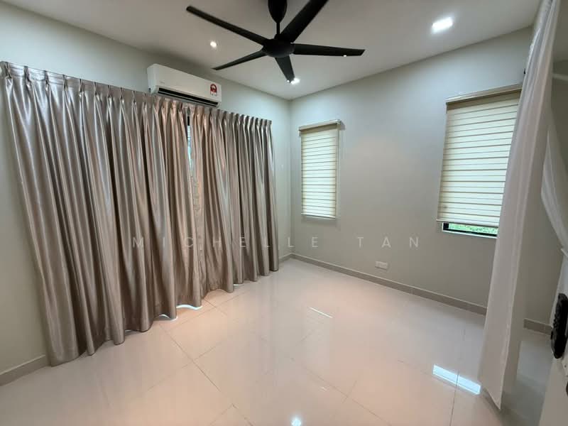 Rumah Teres 2.5 Tingkat untuk Dijual di Seksyen 16 (Shah Alam) - Michelle Tan - PropertyGuru.com.my