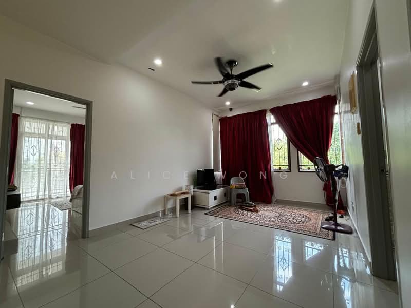 Rumah Teres 2 Tingkat untuk Dijual di Taman Nusa Idaman (Iskandar Puteri (Nusajaya)) - Alice Wong - Living Room - PropertyGuru.com.my