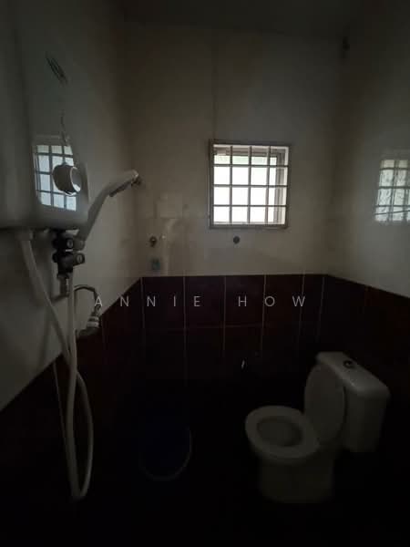 Bungalow for Rent in Titiwangsa (Kuala Lumpur) - Annie How - Bathroom - PropertyGuru.com.my