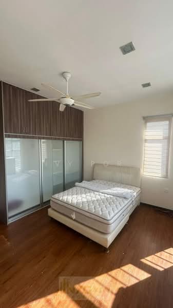 2-storey Terraced House for Rent in Kemuning Utama (Shah Alam) - Ivy Por - Bedroom - PropertyGuru.com.my