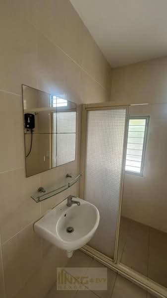 2-storey Terraced House for Rent in Kemuning Utama (Shah Alam) - Ivy Por - Bathroom - PropertyGuru.com.my