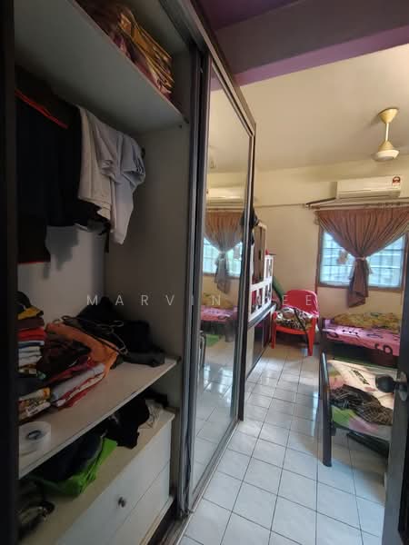Pangsapuri untuk Dijual di Sinar Magna - Marvin Lee - Bedroom - PropertyGuru.com.my