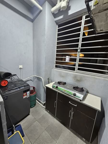 Service Residence for Rent at Majestic Maxim - Kah Hing - Balcony - PropertyGuru.com.my
