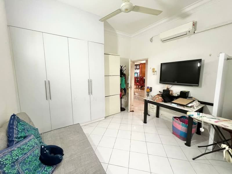 Bungalow for Sale in Taman Bukit Rinting (Masai) - Kino Jaw - Interior - PropertyGuru.com.my