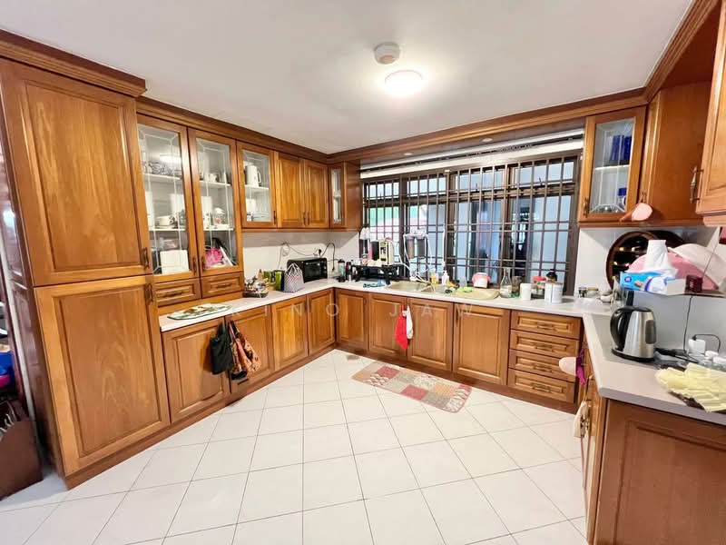 Bungalow for Sale in Taman Bukit Rinting (Masai) - Kino Jaw - Kitchen - PropertyGuru.com.my