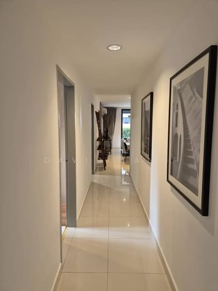 Kondominium untuk Dijual di Damansara Fifty6 - David Tang - Corridor - PropertyGuru.com.my