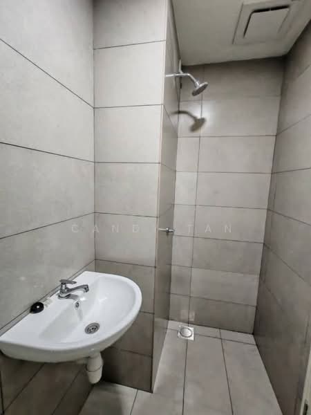 Service Residence for Rent at 168 Park Residensi Selayang - Candy Tan - Bathroom - PropertyGuru.com.my