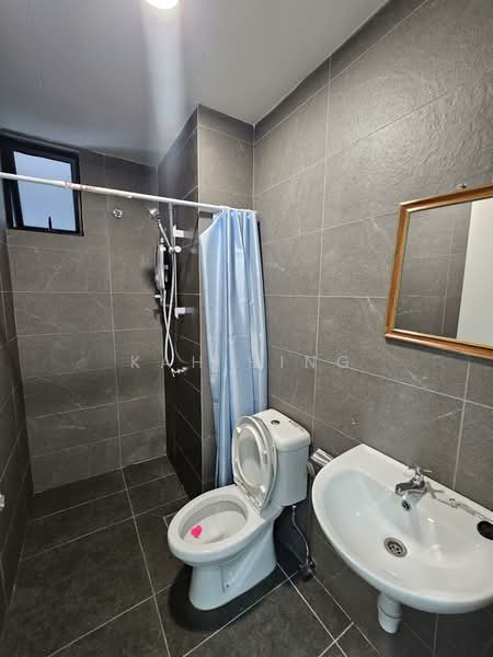 Service Residence for Rent at Majestic Maxim - Kah Hing - PropertyGuru.com.my