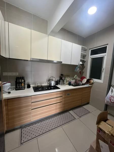 Servis Apartment untuk Dijual di V-Residensi 2 - Thomas Ngu - Kitchen - PropertyGuru.com.my