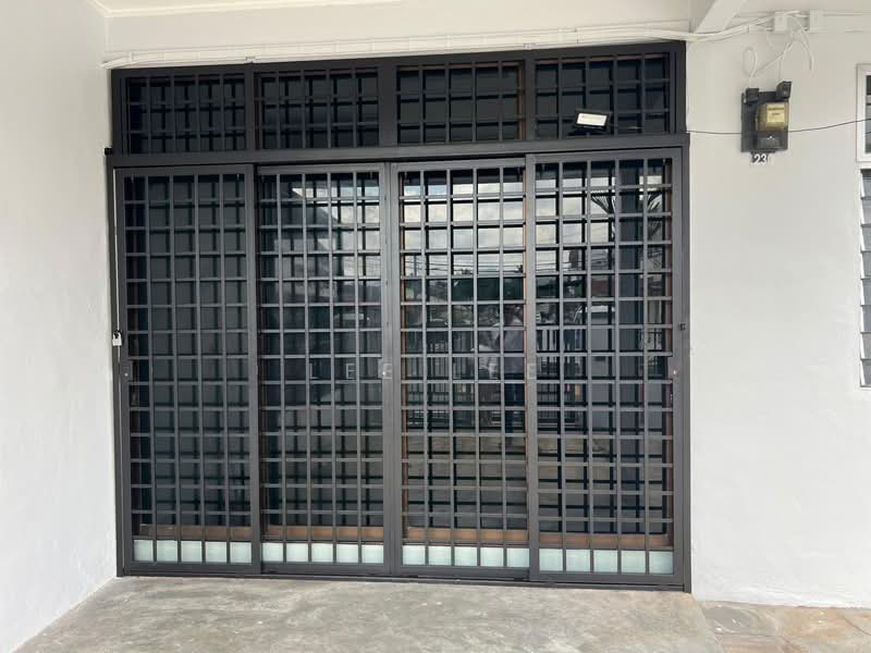 Rumah Teres 1 Tingkat untuk Dijual di Pekan Nanas (Johor) - Lee Lee - Exterior - PropertyGuru.com.my
