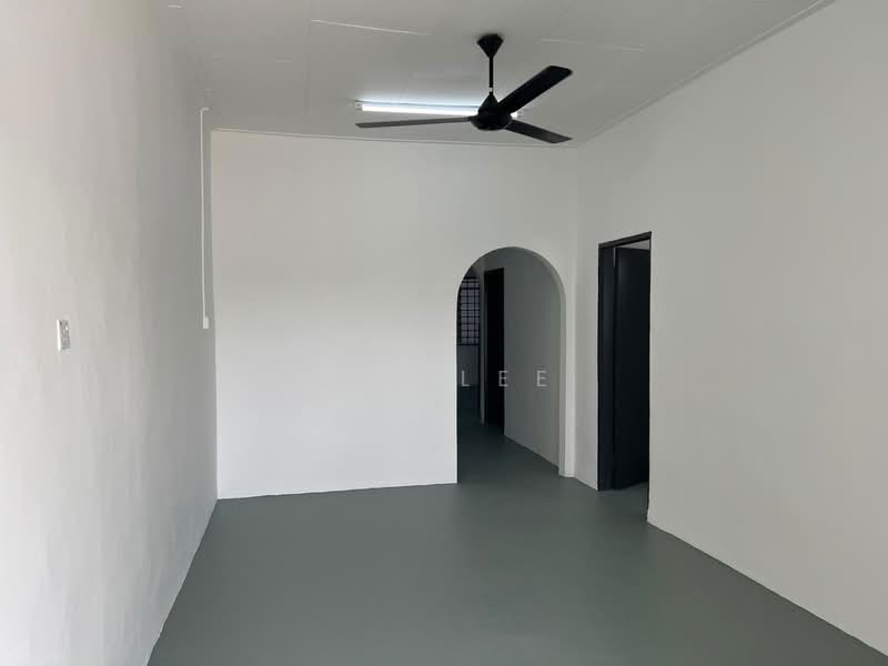 Rumah Teres 1 Tingkat untuk Dijual di Pekan Nanas (Johor) - Lee Lee - Interior - PropertyGuru.com.my