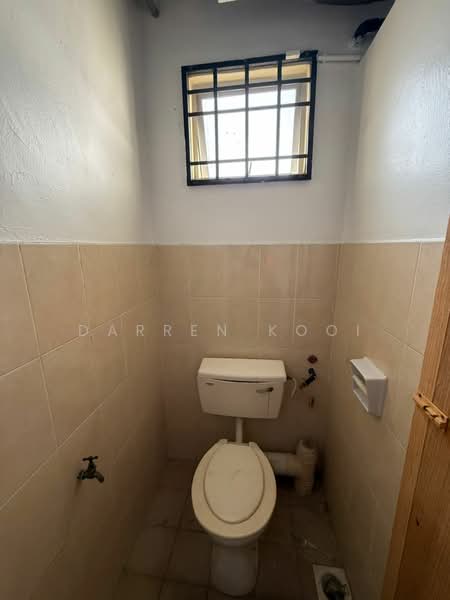 Kedai / Pejabat untuk Disewa di Taman Bagan Jermal (Butterworth) - Darren Kooi - Bathroom - PropertyGuru.com.my