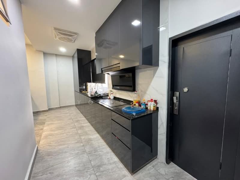 Rumah Teres 2 Tingkat untuk Dijual di Taman Molek (Johor Bahru) - Kyoris Loh - Kitchen - PropertyGuru.com.my