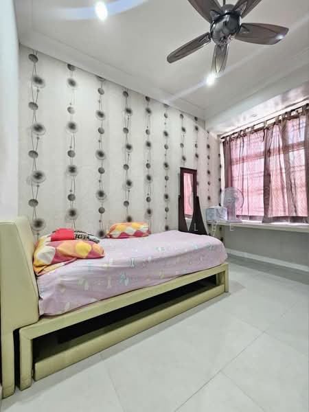 Rumah Teres 2 Tingkat untuk Dijual di Setia Tropika (Johor Bahru) - Calvin Lee - PropertyGuru.com.my