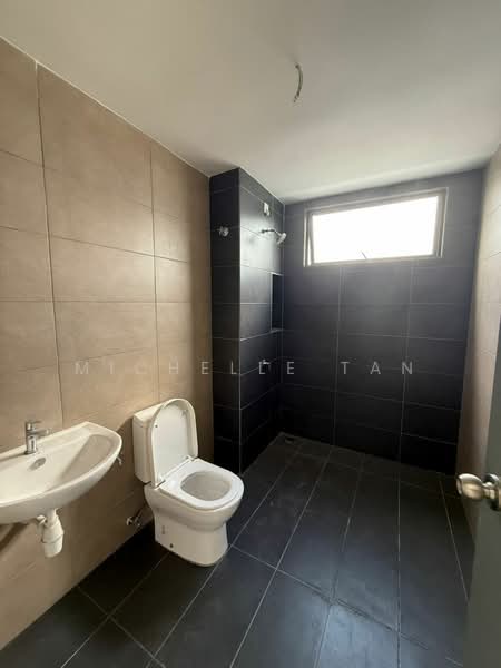 Rumah Teres 2 Tingkat untuk Dijual di Kajang (Selangor) - Michelle Tan - Bathroom - PropertyGuru.com.my