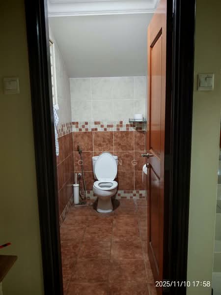Bungalow for Sale in Damai Gayana (Cheras) - CK Ng - Bathroom - PropertyGuru.com.my