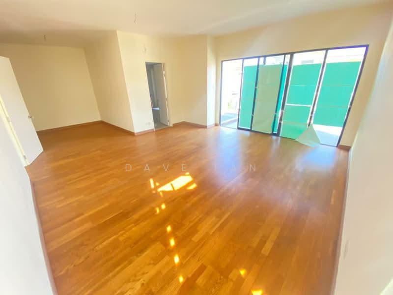 Semi-Detached House for Sale in Rawang (Selangor) - Dave Tan - Living Room - PropertyGuru.com.my