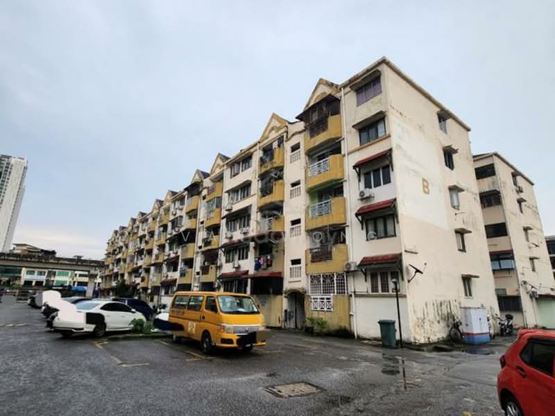 Apartment for Sale at Makmur Apartment - Ivan Wong - Exterior - PropertyGuru.com.my