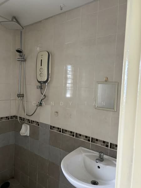 Kondominium untuk Disewa di Selayang Point - Candy Tan - Bathroom - PropertyGuru.com.my