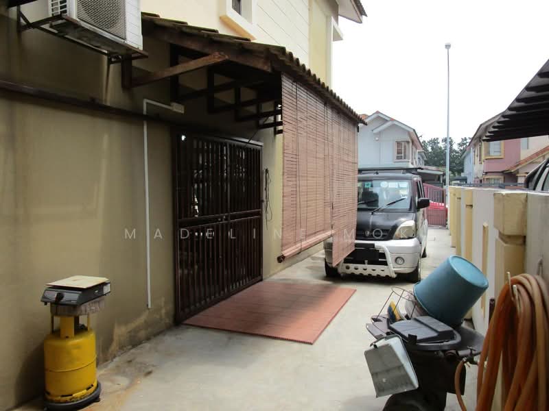 Rumah Berkembar untuk Dijual di Off Jalan Meru (Klang) - Madeline Mok - Exterior - PropertyGuru.com.my