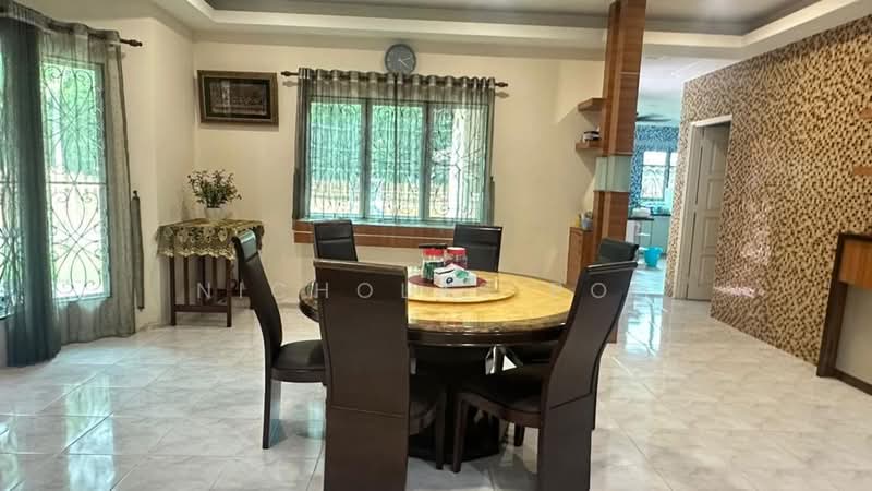 Rumah Banglo untuk Dijual di Tambun (Perak) - Nicholas Poh - Dining Room - PropertyGuru.com.my