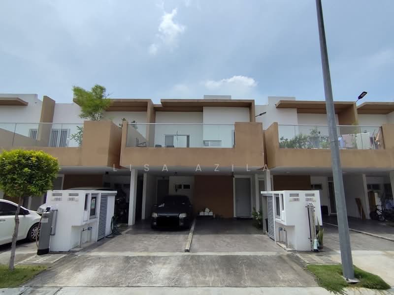 Rumah Bandar untuk Dijual di Dengkil (Selangor) - Lisa Azila - Exterior - PropertyGuru.com.my