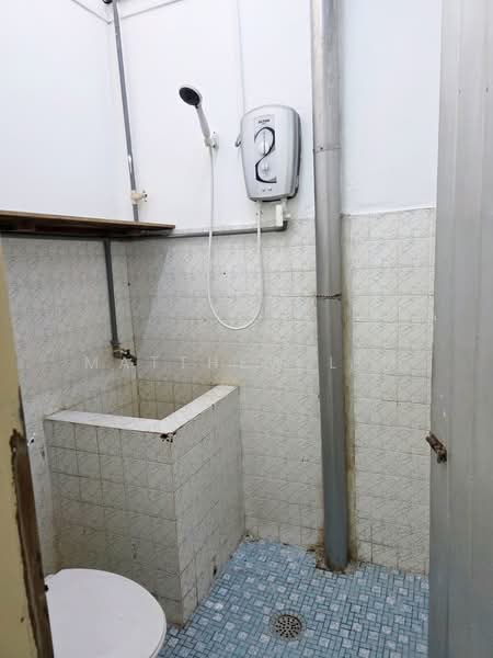 1-storey Terraced House for Rent in Taman Berkeley (Klang) - Matthew Lim - Bathroom - PropertyGuru.com.my