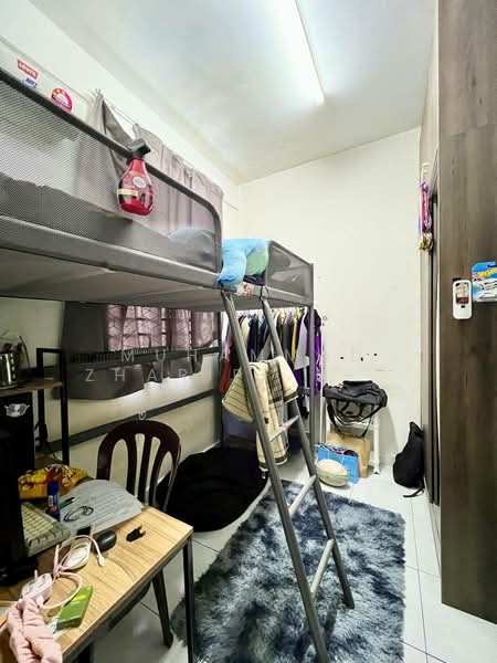 Apartment for Sale at Pangsapuri Saujana Permai 2 - Muhammad Zhariff Nasharudin - Bedroom - PropertyGuru.com.my