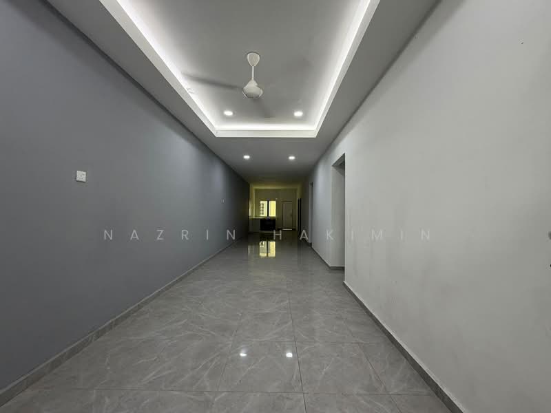 1-storey Terraced House for Sale in Kampung Teluk Panglima Garang (Telok Panglima Garang) - Nazrin Hakimin - Interior - PropertyGuru.com.my